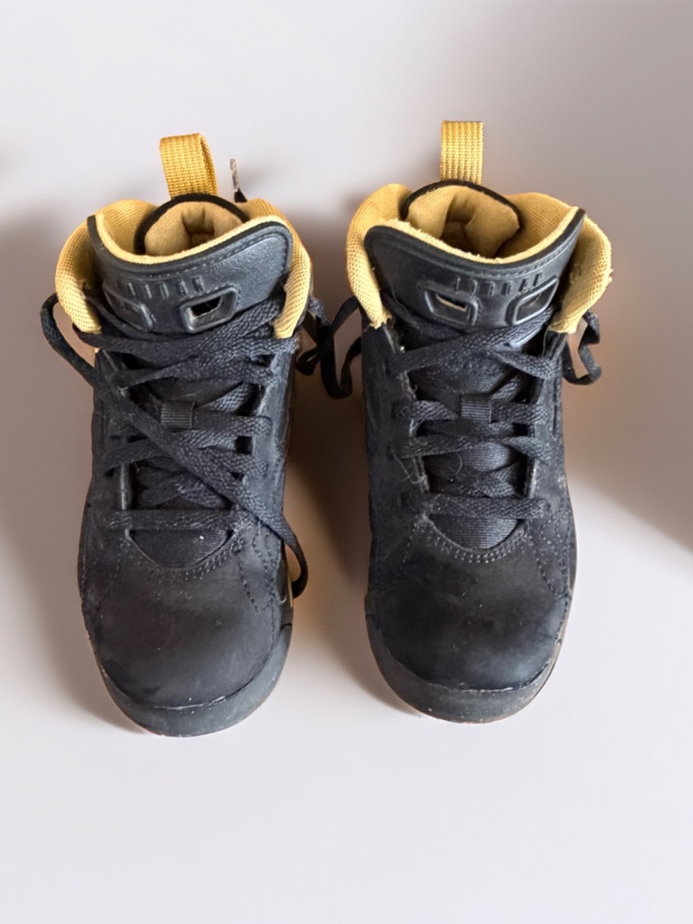 Nike Air Jordan Jumpman MVP Black/ Metallic Gold Size 11c Sneaker Shoes